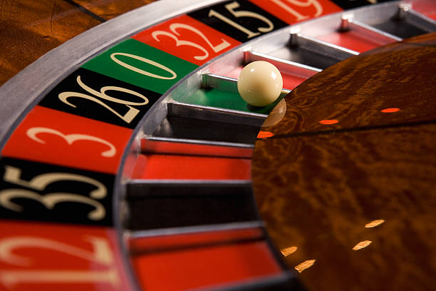 okslot mobile app interface showing live-dealer table lobby